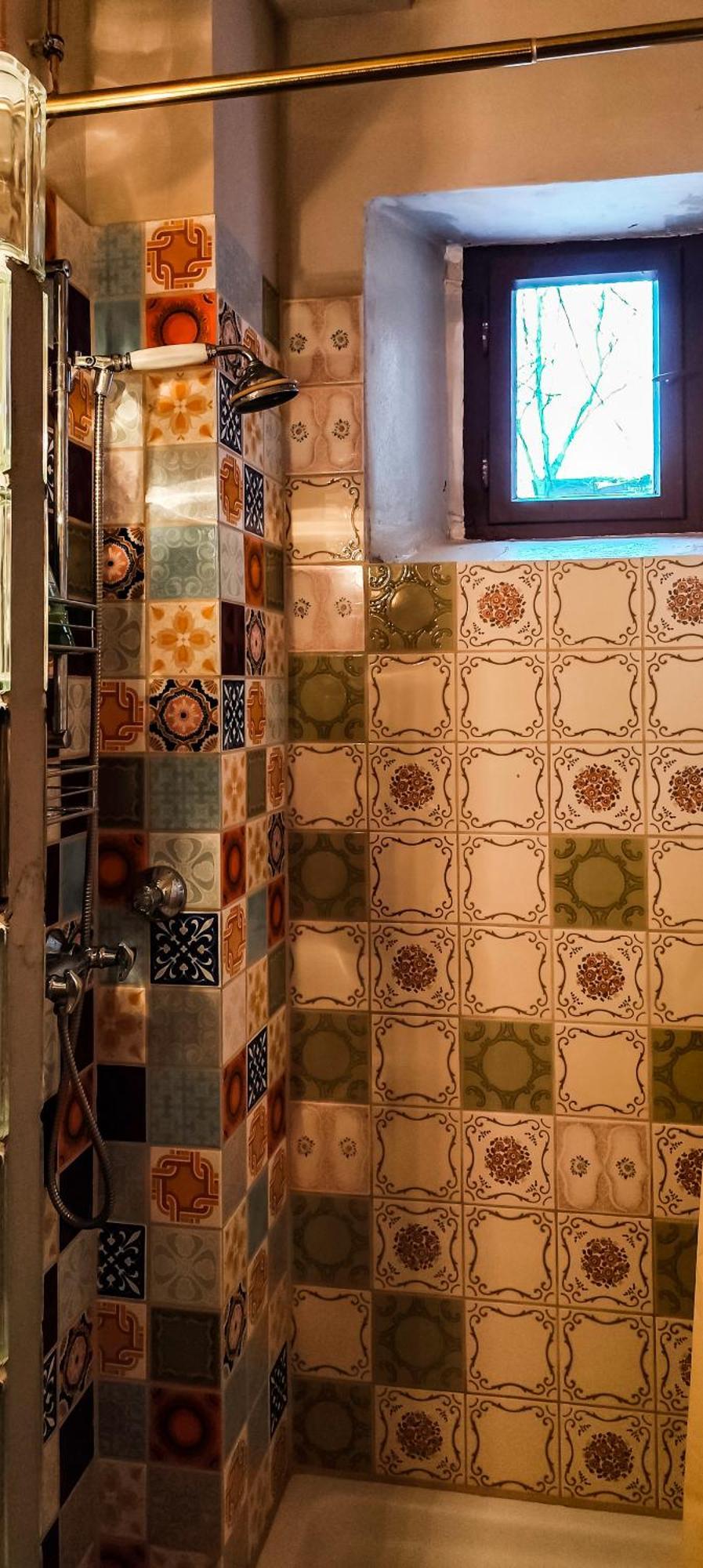 Vintage And Artistic Altbau *
