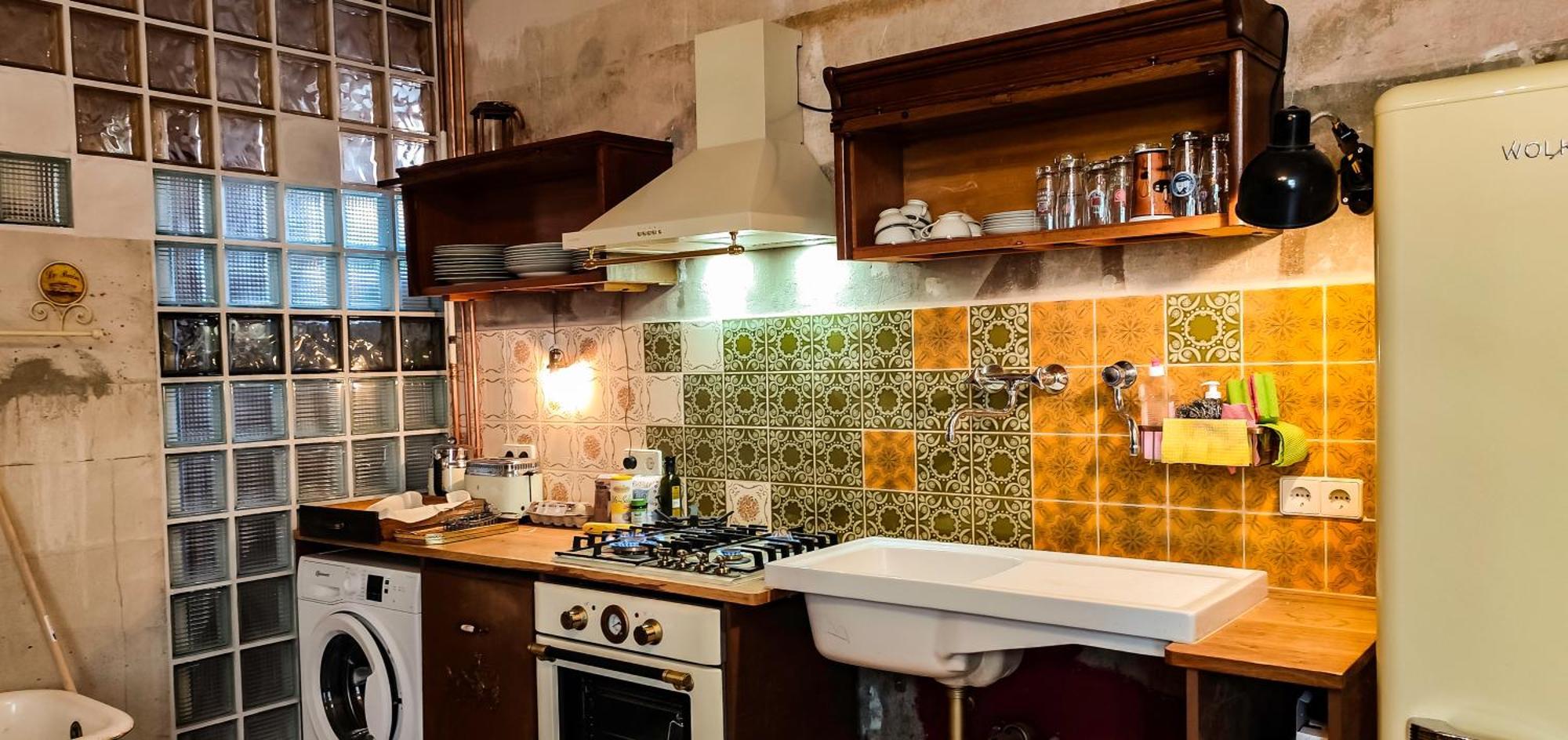Vintage And Artistic Altbau *